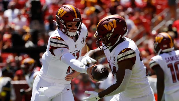 Carson Wentz, Antonio Gibson, Washington Commanders